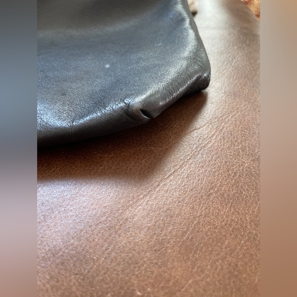 Paloma Picasso Bag! 🥰 - Picture 5 of 10